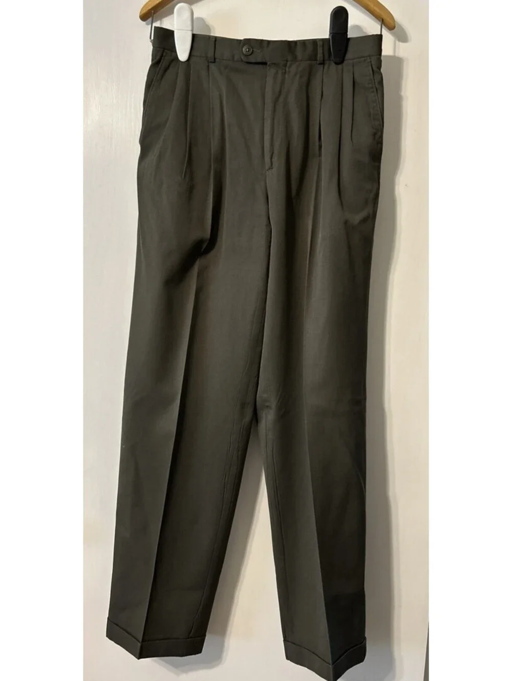 Presario by Corbin Designed in Italy size 32X32  Men's pants - grey - Cuffed